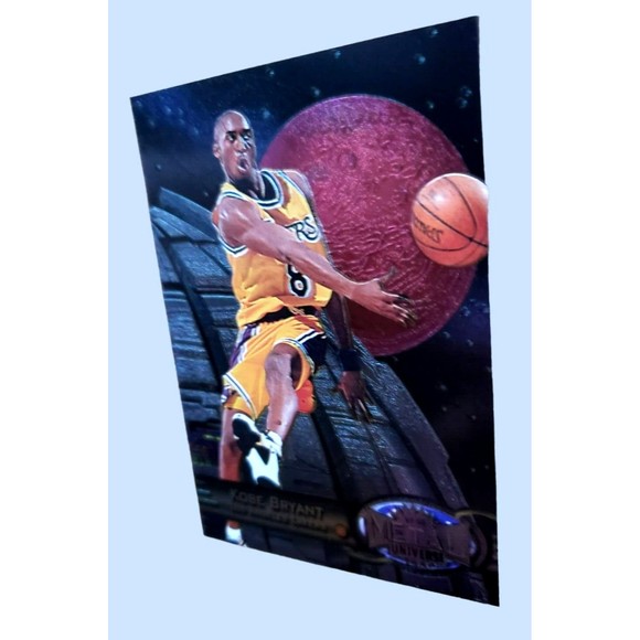 1997-98 Fleer Metal Universe Kobe Bryant #81 Los Angeles Lakers HOF - Picture 3 of 16